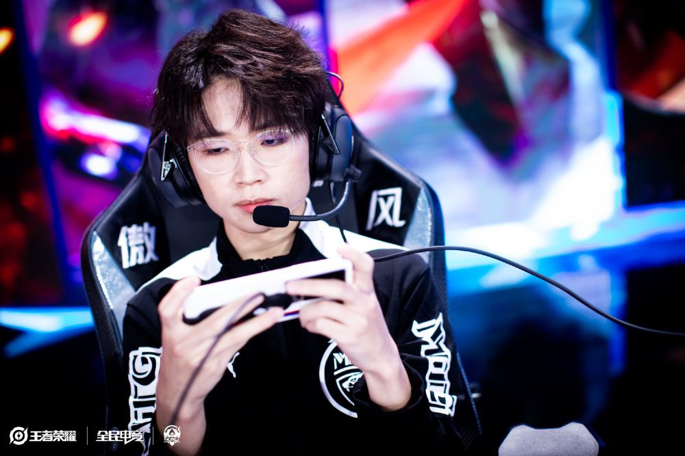 舍甫琴科与 舍甫琴科与