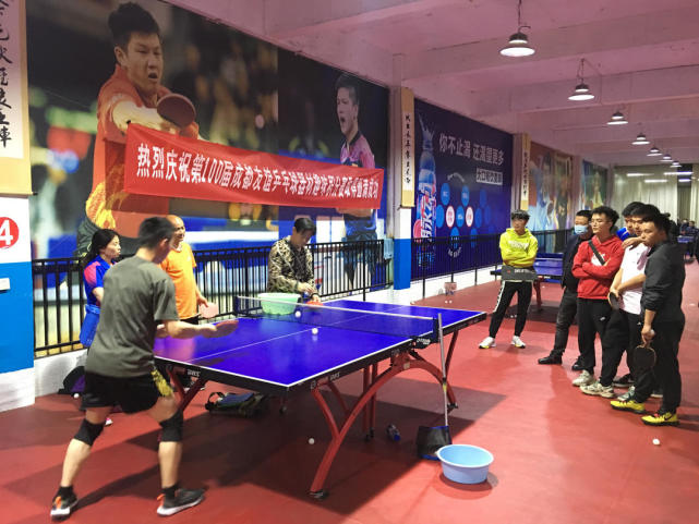 以表彰拉里 以表彰拉里