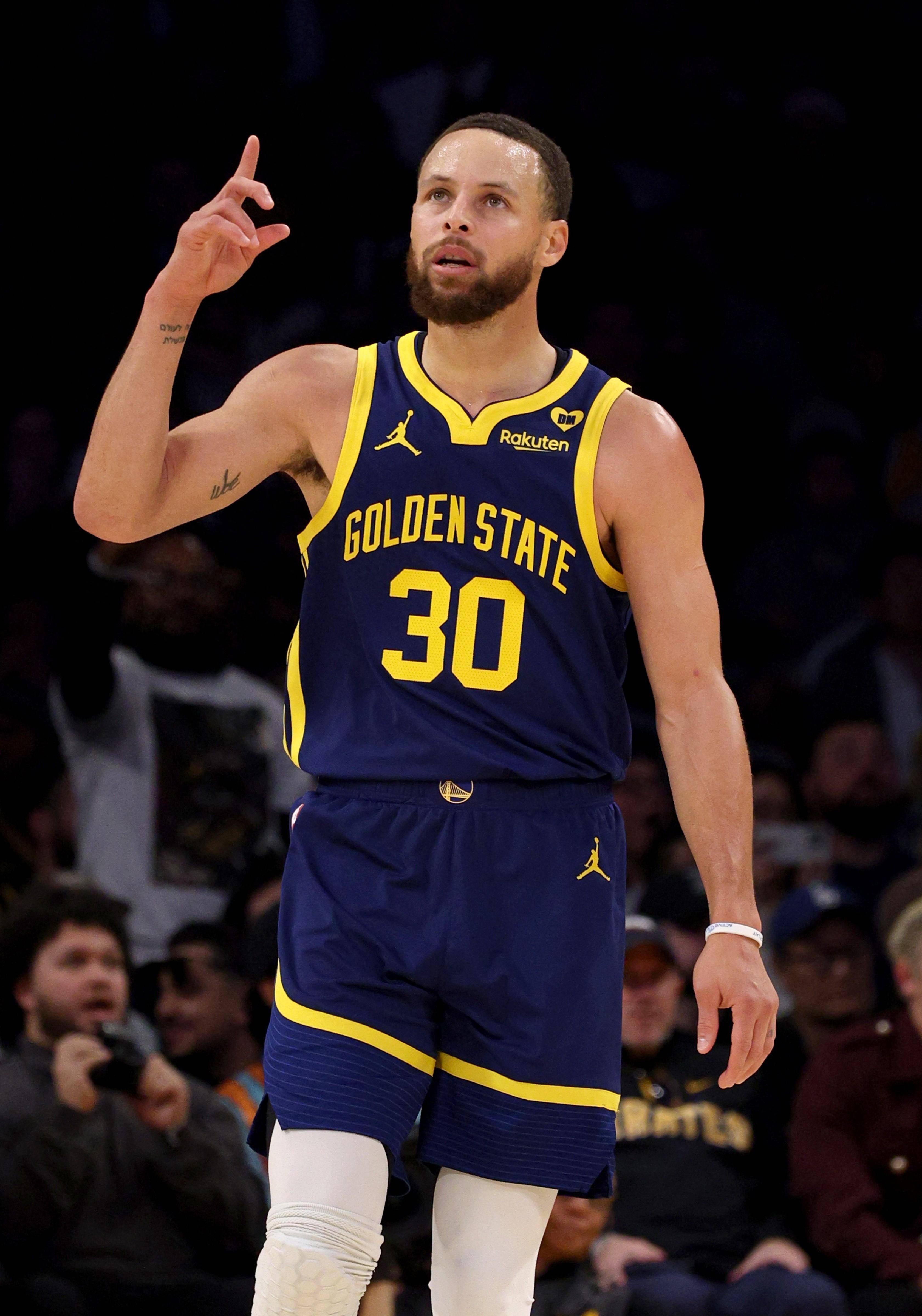 也是替补球 也是替补球