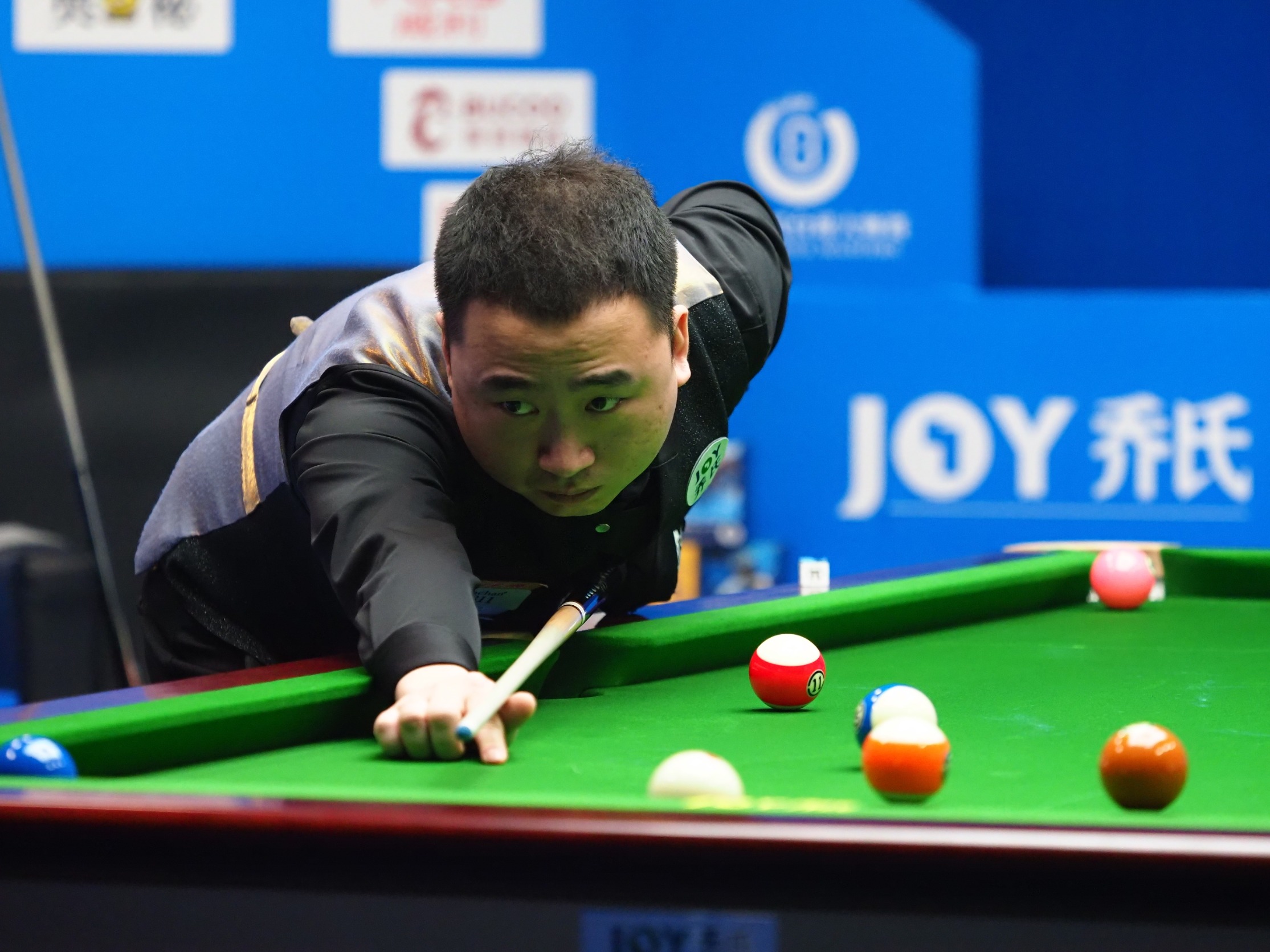 印尼中卫伊泽斯：我们要变得更加团结，向世界展示我们的能耐