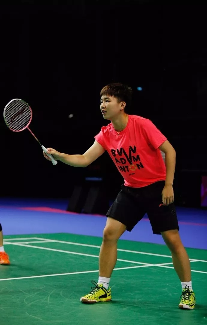 英超迎歷史性一刻!首位女主裁和15年來首位黑人主裁即將登場.